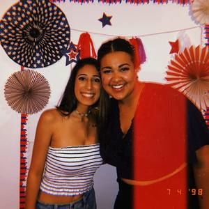 Meet your Posher, Amala-simone